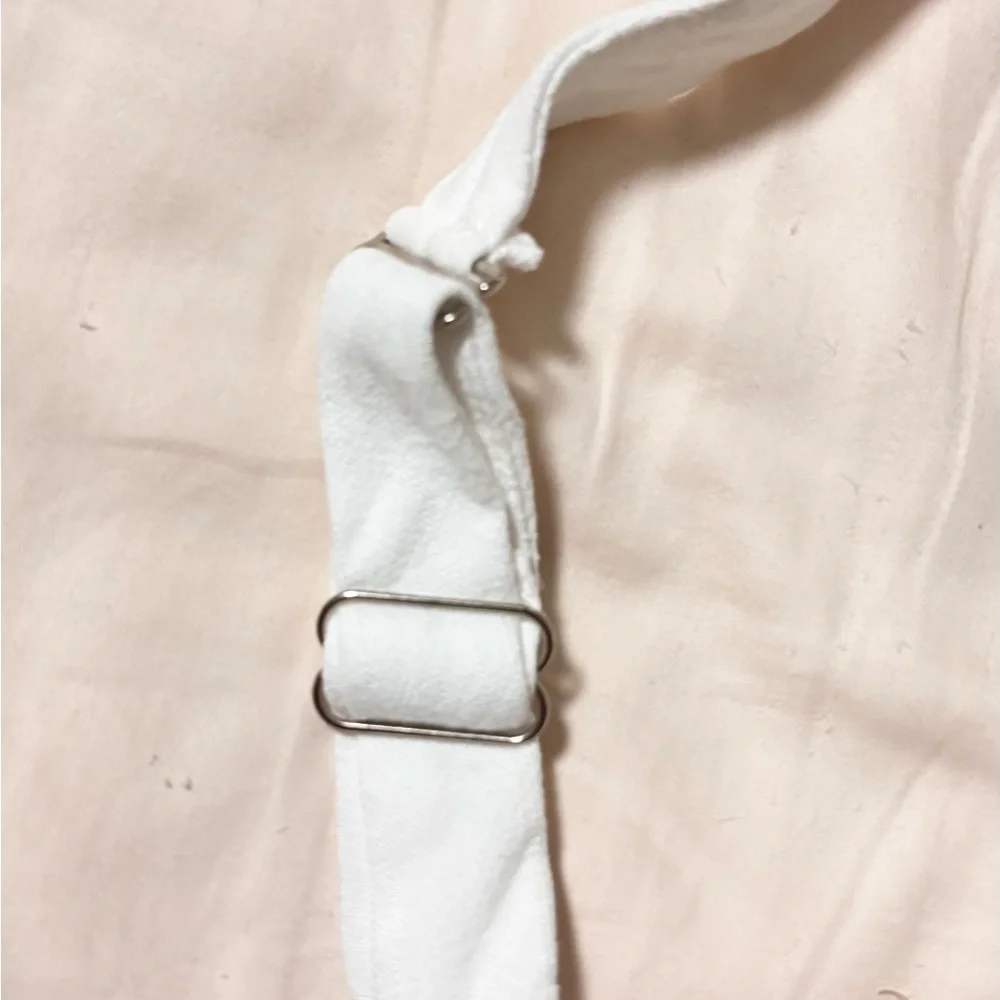 Monteau White Halter Top with Gold Buttons - Picture 4 of 6